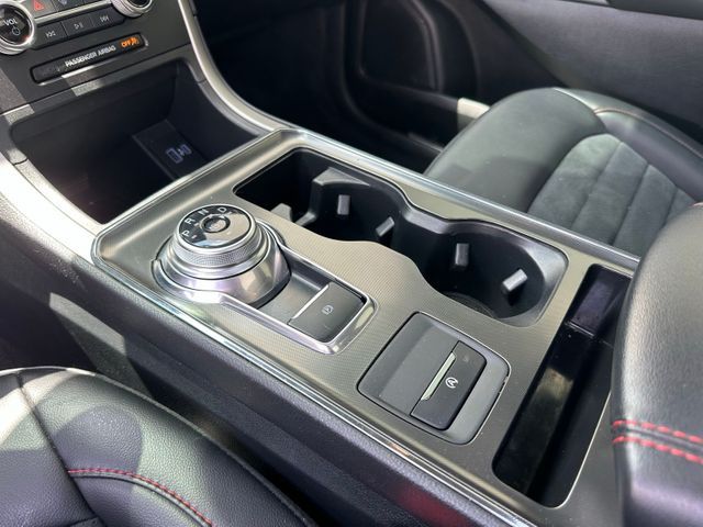 2024 Ford Edge ST Line 