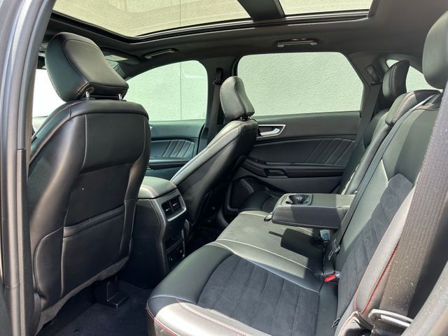 2024 Ford Edge ST Line 