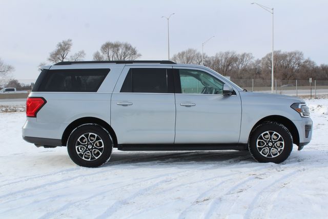 2024 Ford Expedition MAX XLT | Roscoe, IL | Autoland Outlets