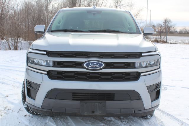 2024 Ford Expedition MAX XLT | Roscoe, IL | Autoland Outlets