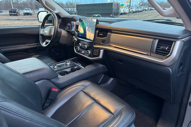 2024 Ford Expedition MAX XLT | Roscoe, IL | Autoland Outlets 2024 Ford Expedition MAX XLT | Roscoe, IL | Autoland Outlets