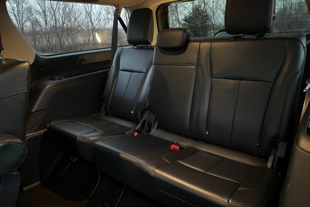 2024 Ford Expedition MAX XLT | Roscoe, IL | Autoland Outlets