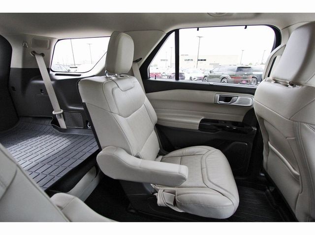 2024 Ford Explorer Platinum