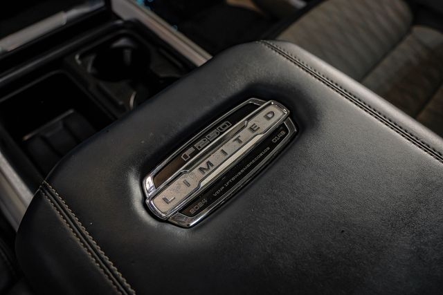 2024 Ford F-250 Super Duty Limited FX4 GLACIER GRAY ReadyLift Lift 37" NITTO | Dallas, TX | East Dallas Diesel 2024 Ford F-250 Super Duty Limited FX4 GLACIER GRAY ReadyLift Lift 37" NITTO | Dallas, TX | East Dallas Diesel