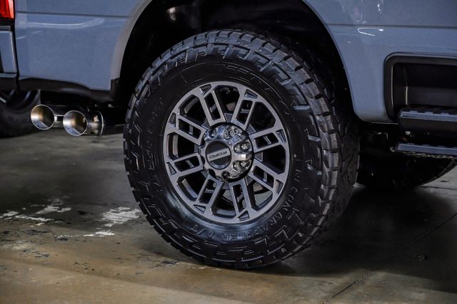 2024 Ford F-250 Super Duty Limited FX4 GLACIER GRAY ReadyLift Lift 37" NITTO | Dallas, TX | East Dallas Diesel 2024 Ford F-250 Super Duty Limited FX4 GLACIER GRAY ReadyLift Lift 37" NITTO | Dallas, TX | East Dallas Diesel