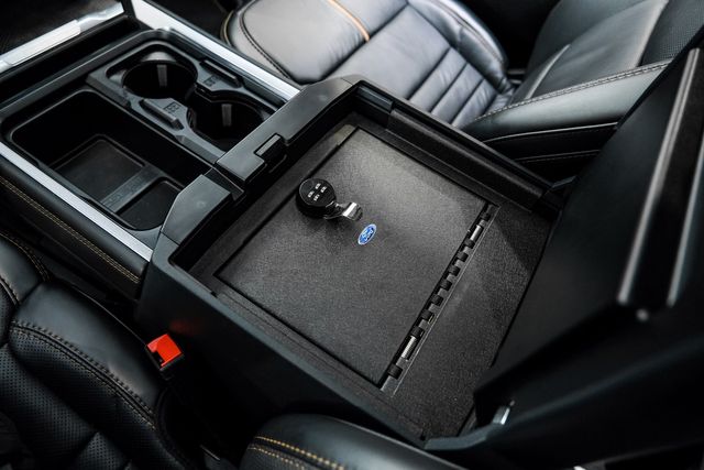 2024 Ford F-250 Super Duty Platinum LIFTED,CARLI, 20" KG1 WHEELS,PAINT MATCH | Carrollton, TX | Texas Vehicle Exchange