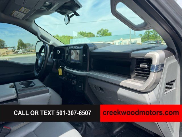 2024 Ford F-250 Super Duty XL 6.8L V8 GAS Reg Cab RWD 1 Owner Financing NICE