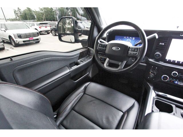 2024 Ford F-250 Super Duty LARIAT