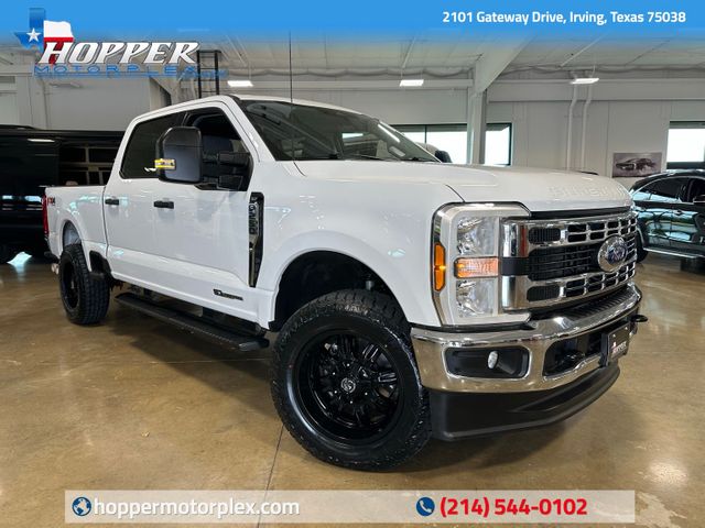 2024 Ford F-250SD XLT | Irving, Texas | Hopper Motorplex in Irving, Texas 75038