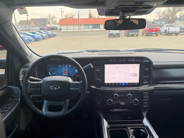 2024 Ford F-350 Super Duty Lariat Tremor ONLY 11,000 Miles | Dickinson, ND | Heiser Motors 2024 Ford F-350 Super Duty Lariat Tremor ONLY 11,000 Miles | Dickinson, ND | Heiser Motors