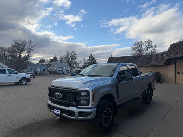 2024 Ford F-350 Super Duty Lariat Tremor ONLY 11,000 Miles | Dickinson, ND | Heiser Motors 2024 Ford F-350 Super Duty Lariat Tremor ONLY 11,000 Miles | Dickinson, ND | Heiser Motors