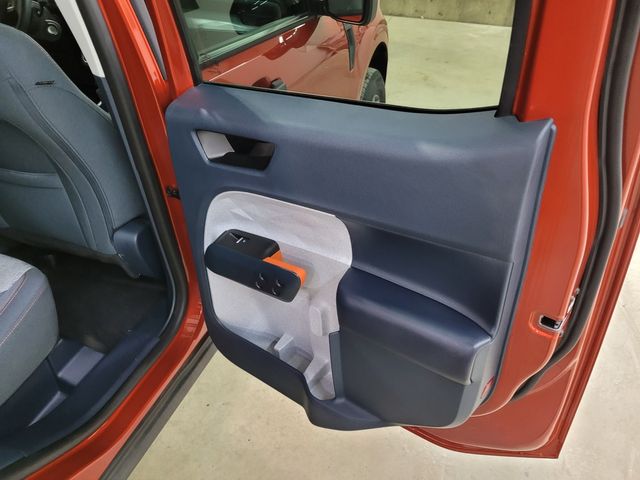 2024 Ford Maverick XLT Hybrid - Warranty - Financing - Transparent | Dickinson, ND | Autorama Auto Sales and Rentals 2024 Ford Maverick XLT Hybrid - Warranty - Financing - Transparent | Dickinson, ND | Autorama Auto Sales and Rentals