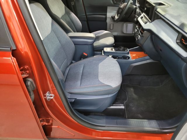 2024 Ford Maverick XLT Hybrid - Warranty - Financing - Transparent | Dickinson, ND | Autorama Auto Sales and Rentals 2024 Ford Maverick XLT Hybrid - Warranty - Financing - Transparent | Dickinson, ND | Autorama Auto Sales and Rentals