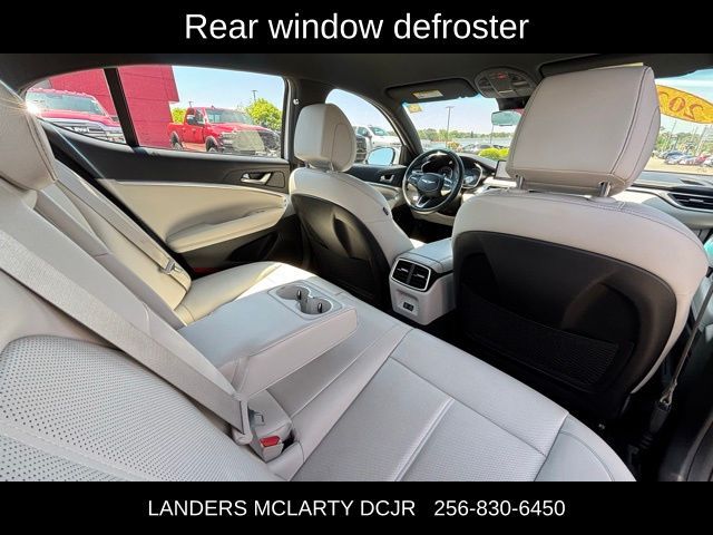2024 Genesis G70 2.5T Standard