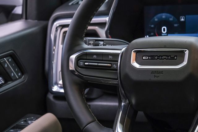 2024 GMC Canyon Denali 4X4 SUNROOF, NAV, 360 CAMERA,18K MILES | Carrollton, TX | Texas Vehicle Exchange