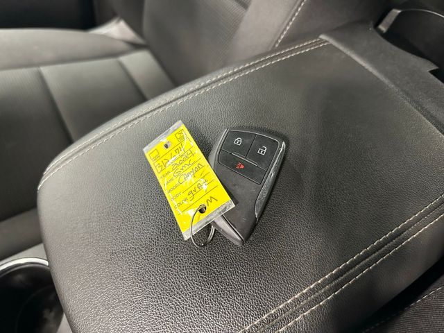 2024 GMC Canyon Elevation | Irving, Texas | Hopper Motorplex