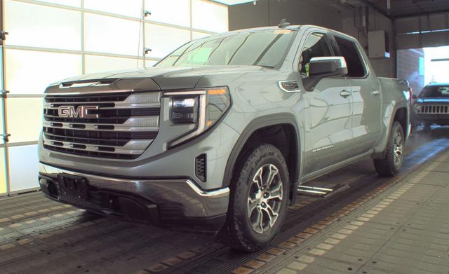 2024 GMC Sierra 1500 SLE