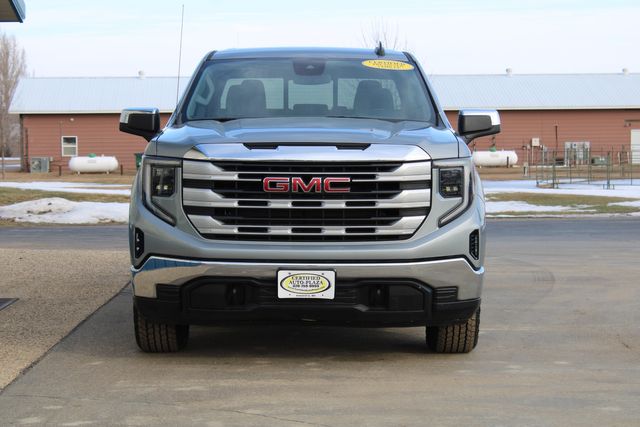 2024 GMC Sierra 1500 SLE