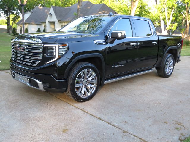 2024 GMC Sierra 1500 Denali Reserve Crew Cab 4WD Crew Cab 4WD  MSRP $79620 28k Miles - Used Cars Memphis - Hallum Motors Marion, Arkansas 72364