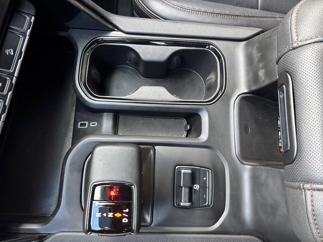 2024 GMC Sierra 1500 AT4 | San Antonio, TX | Clear Choice Automotive South 2024 GMC Sierra 1500 AT4 | San Antonio, TX | Clear Choice Automotive South