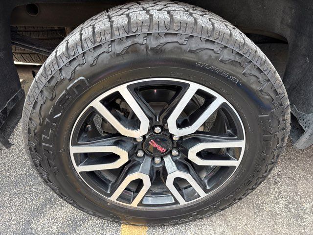 2024 GMC Sierra 1500 AT4 | San Antonio, TX | Clear Choice Automotive South 2024 GMC Sierra 1500 AT4 | San Antonio, TX | Clear Choice Automotive South