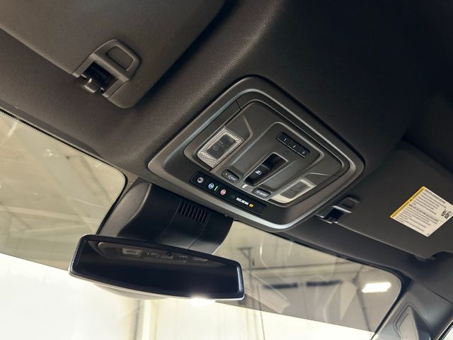 2024 GMC Sierra 2500HD SLT | Irving, Texas | Hopper Motorplex