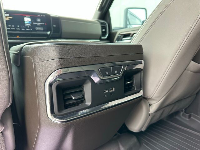 2024 GMC Sierra 2500HD SLT