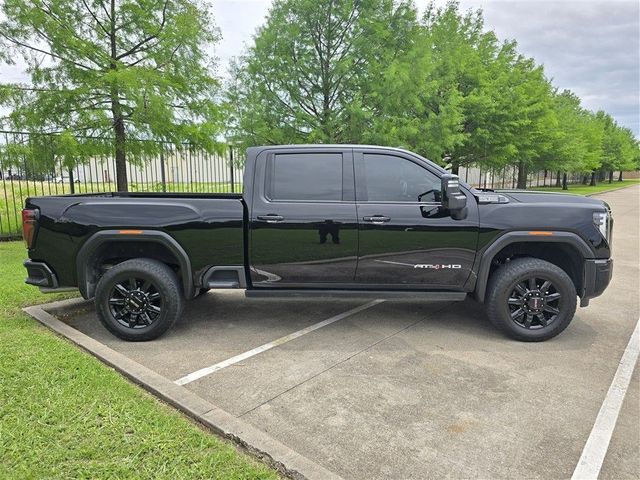 2024 GMC Sierra 2500HD AT4