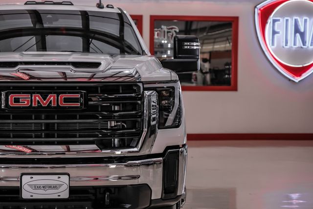2024 GMC Sierra 3500HD Pro 2024 GMC Sierra 3500HD Pro