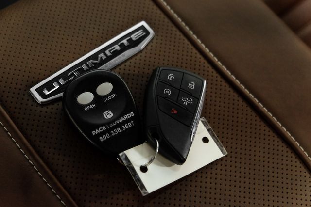 2024 GMC Sierra 3500HD Denali Ultimate 6.5" BDS Lift 20" Fuel Wheels TX | Dallas, TX | East Dallas Diesel 2024 GMC Sierra 3500HD Denali Ultimate 6.5" BDS Lift 20" Fuel Wheels TX | Dallas, TX | East Dallas Diesel