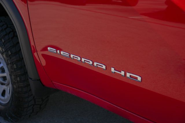 2024 GMC Sierra 3500HD Pro LONG BED 4X4 / CLEAN CARFAX 1-OWNER | Austin, TX | Rocky Mountain Truck Stop Austin