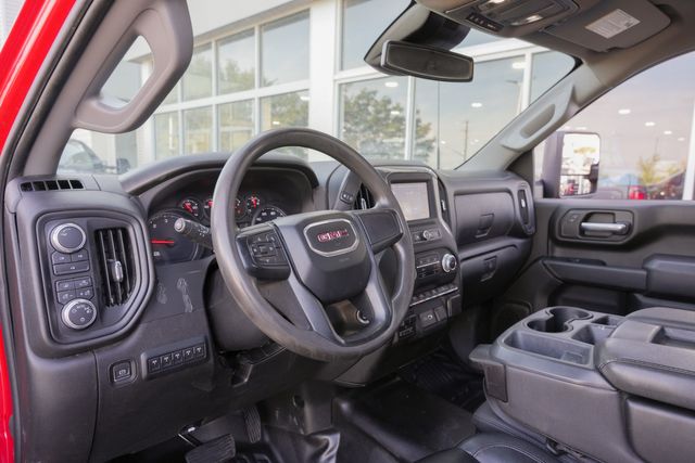 2024 GMC Sierra 3500HD Pro LONG BED 4X4 / CLEAN CARFAX 1-OWNER | Austin, TX | Rocky Mountain Truck Stop Austin