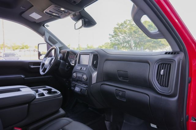 2024 GMC Sierra 3500HD Pro LONG BED 4X4 / CLEAN CARFAX 1-OWNER | Austin, TX | Rocky Mountain Truck Stop Austin