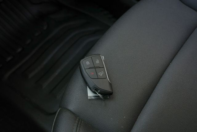 2024 GMC Sierra 3500HD Pro LONG BED 4X4 / CLEAN CARFAX 1-OWNER | Austin, TX | Rocky Mountain Truck Stop Austin