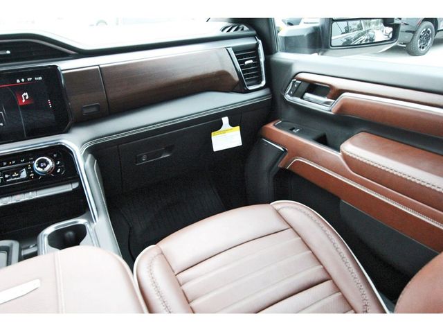 2024 GMC Sierra 3500HD Denali Ultimate