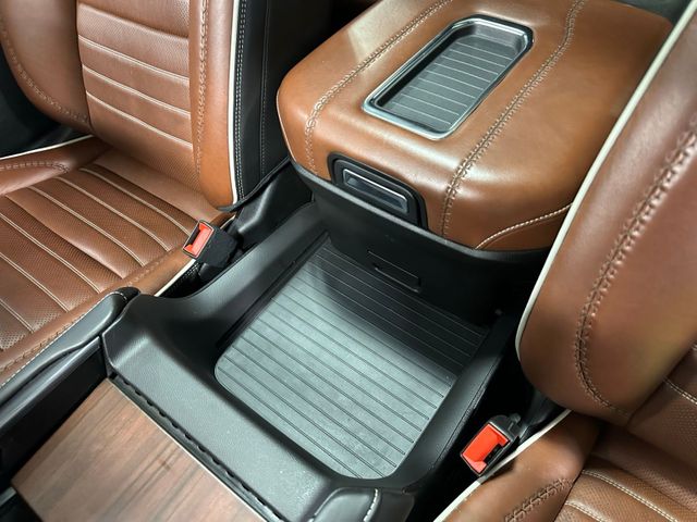 2024 GMC Yukon Denali Ultimate | Irving, Texas | Hopper Motorplex 2024 GMC Yukon Denali Ultimate | Irving, Texas | Hopper Motorplex