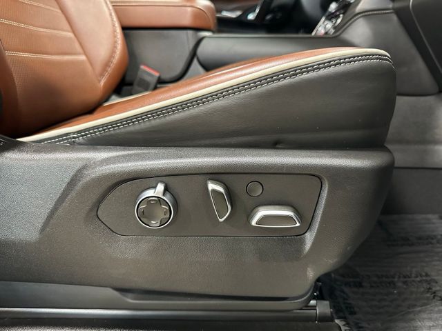 2024 GMC Yukon Denali Ultimate | Irving, Texas | Hopper Motorplex 2024 GMC Yukon Denali Ultimate | Irving, Texas | Hopper Motorplex