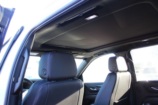 2024 GMC Yukon XL Denali | Granite City, Illinois | MasterCars Company Inc.