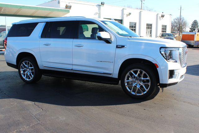 2024 GMC Yukon XL Denali | Granite City, Illinois | MasterCars Company Inc.