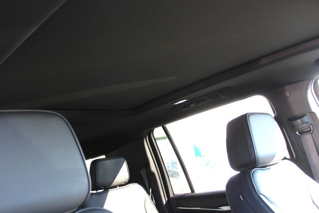 2024 GMC Yukon XL Denali | Granite City, Illinois | MasterCars Company Inc.