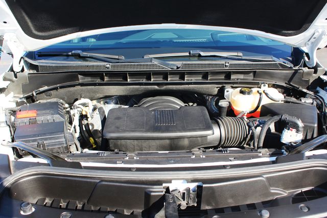 2024 GMC Yukon XL Denali | Granite City, Illinois | MasterCars Company Inc.