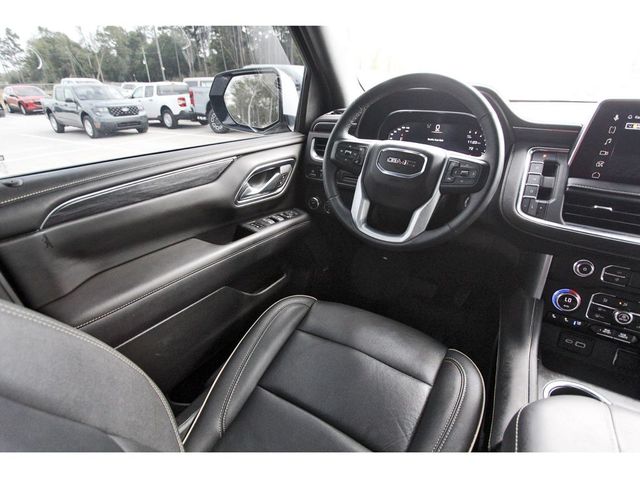 2024 GMC Yukon XL SLT