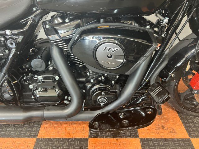 2024 Harley-Davidson Road Glide Base