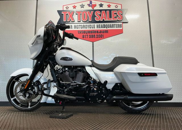 2024 Harley-Davidson Street Glide Base | Fort Worth, TX | TX Toy Sales 2024 Harley-Davidson Street Glide Base | Fort Worth, TX | TX Toy Sales