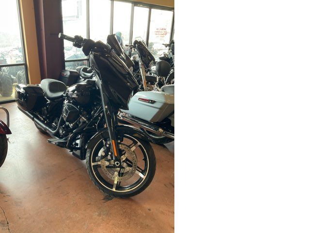 2024 Harley-Davidson Street Glide Base - John Gibson Auto Sales Hot Springs 2024 Harley-Davidson Street Glide Base - John Gibson Auto Sales Hot Springs