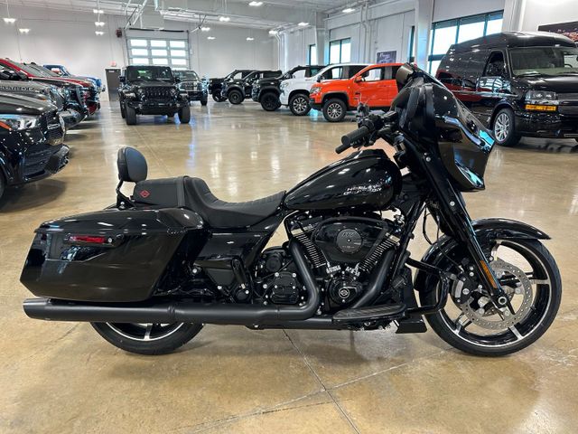 2024 Harley-Davidson Street Glide Street Glide | Irving, Texas | Hopper Motorplex 2024 Harley-Davidson Street Glide Street Glide | Irving, Texas | Hopper Motorplex