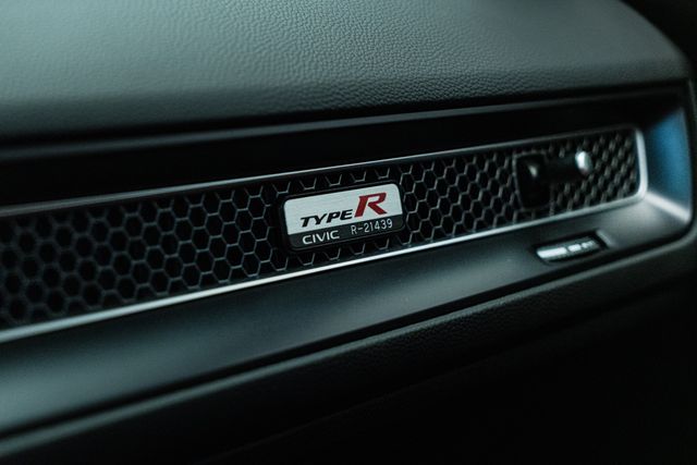 2024 Honda Civic Type R w/ Upgrades | Carrollton, TX | Texas Hot Rides 2024 Honda Civic Type R w/ Upgrades | Carrollton, TX | Texas Hot Rides