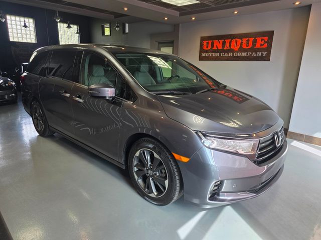 2024 Honda Odyssey Elite | Bridgeville, Pennsylvania | Unique Motor Car Company