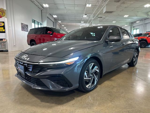 2024 Hyundai Elantra SEL | Irving, Texas | Hopper Motorplex 2024 Hyundai Elantra SEL | Irving, Texas | Hopper Motorplex
