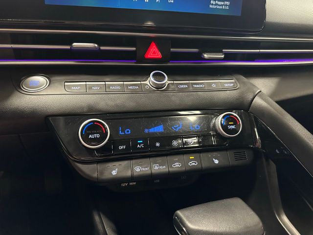 2024 Hyundai Elantra SEL | Irving, Texas | Hopper Motorplex